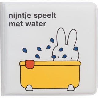 Libro Miffy juega con agua