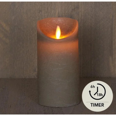 Candela a colonna rustica a led della collezione Anna taupe 7,5x15 cm