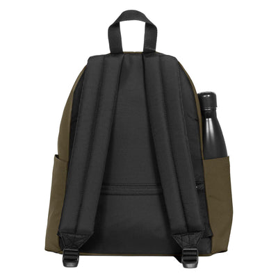 Zaino Eastpak day pakr army oliva con scomparto per laptop