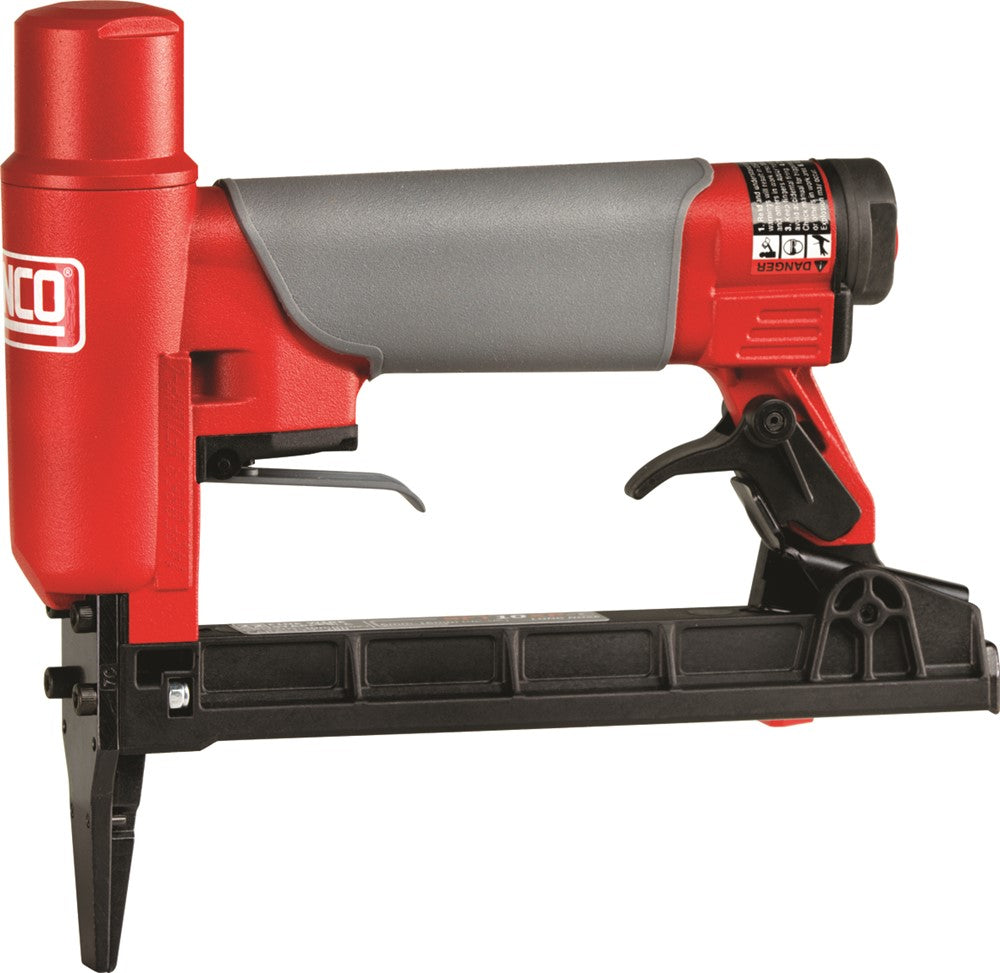 Grapadora ligera senco sft10xp c - 6s2421n
