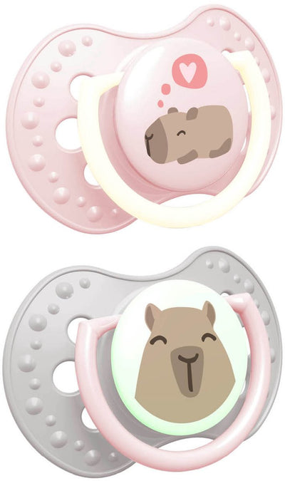 Difrax lovi ciuccio dinamico - classy - da 0 a 6 mesi - capibara - rosa grigio - 2 pezzi