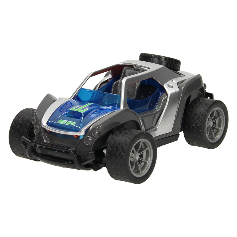 Coche controlado por RC con carrocerías intercambiables.