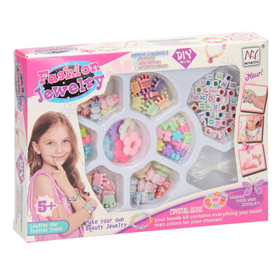 Realizzare un set di braccialetti di perline
