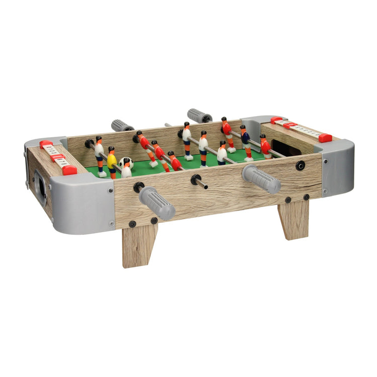 Juego de futbolín de madera.