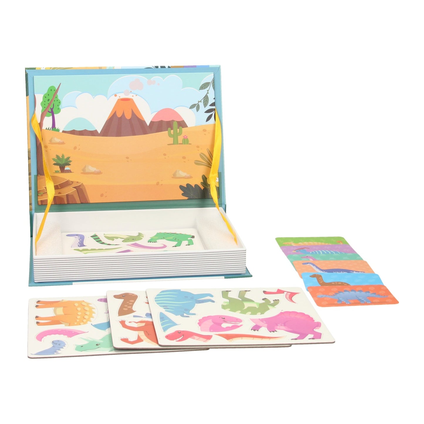 Magnetic book - dinosaur, 36 parts.