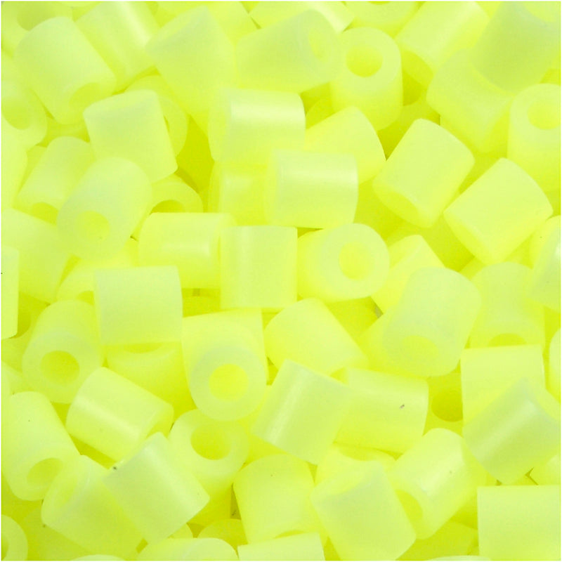 Perline termoadesive Nabbi, misura 5x5 mm, misura buco 2,5 mm, medie, giallo pastello (32244), 6000 pezzi 1 scatola
