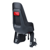 Asiento infantil de Bobike detrás de un maxi e-bd negro marrón