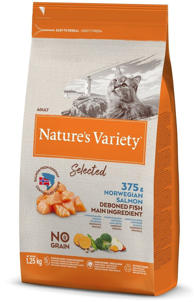 Variedad de naturaleza seleccionada salmón noruego