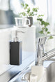 Dispenser di sapone autoadesivo Yamazaki - torre - nero