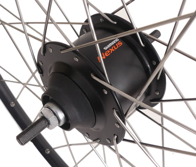 Achterwiel 28 nexus 8 rollerbrake naaf met met zwarte velg en rvs spaken