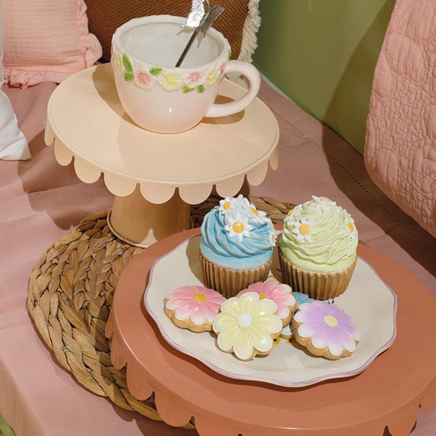 Decoris beeld cupcakes polyresin