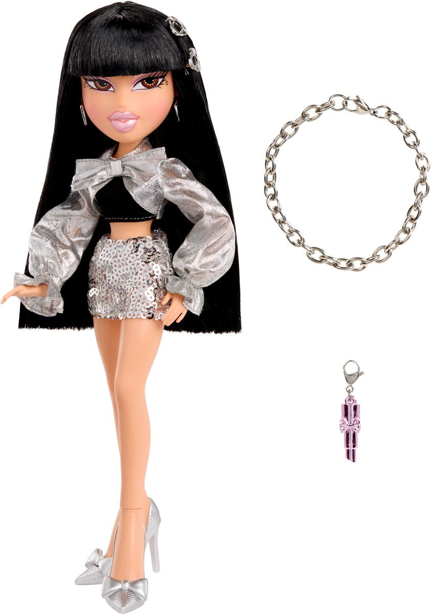 Muñeca de moda Bratz charmz coleccionable de jade con pulsera de dijes