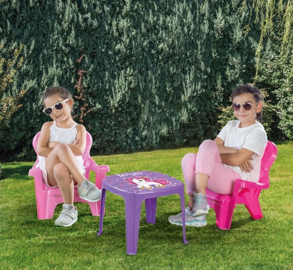 Dolu Dolu Unicornio rosa con sillas