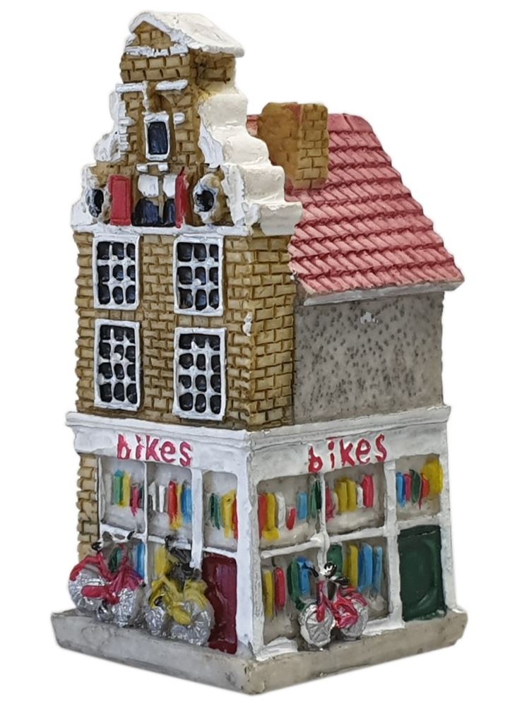 3-dimensional facade houses: bikes. 5,
