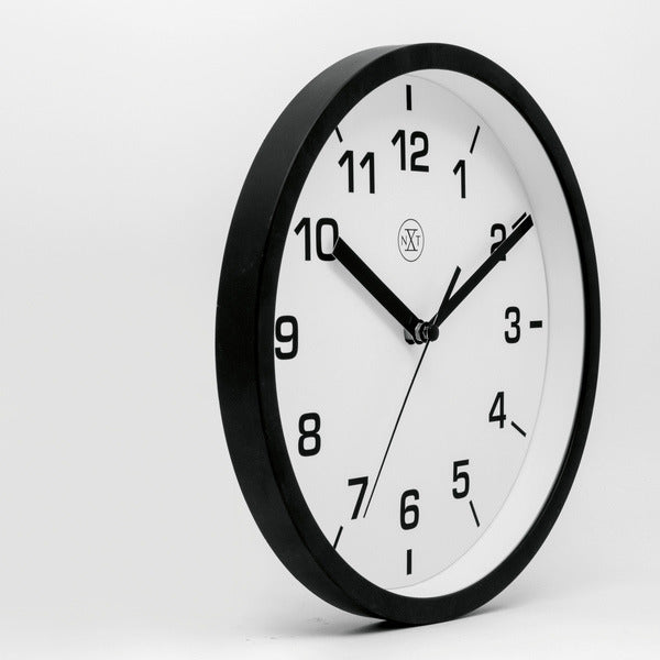 Nextime Nextime NX-7321WW Reloj de pared NXT Diámetro de 20 cm de plástico Dial blanco y blanco