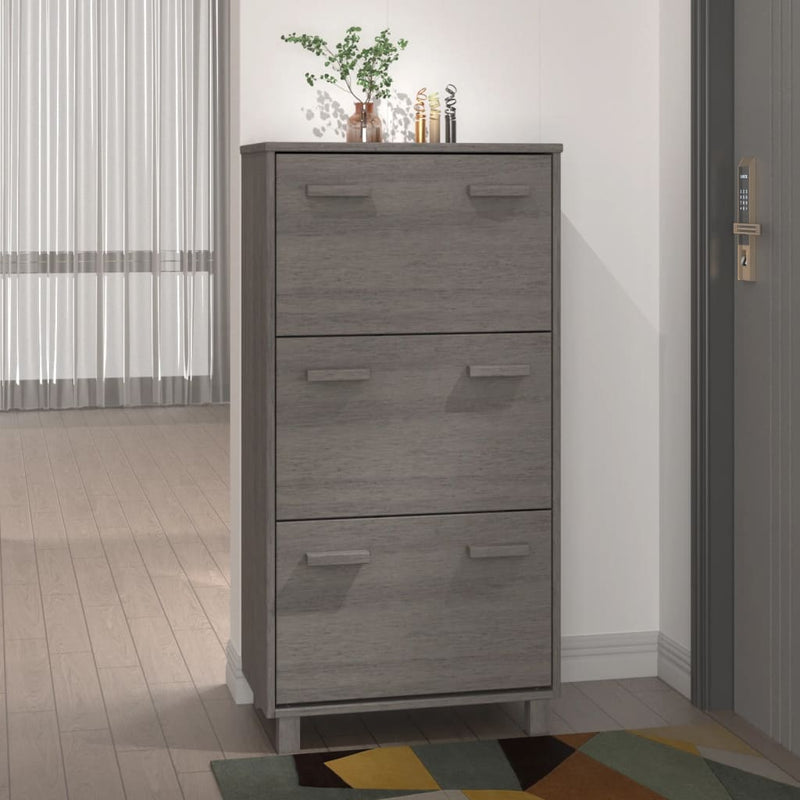 Vidaxl Cabinet da scarpe Hamar 59.5x35x117 cm Grigio chiaro di pino solido