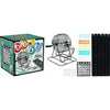 Bobina da bingo nera con tabellone da gioco, carte da bingo e fiches