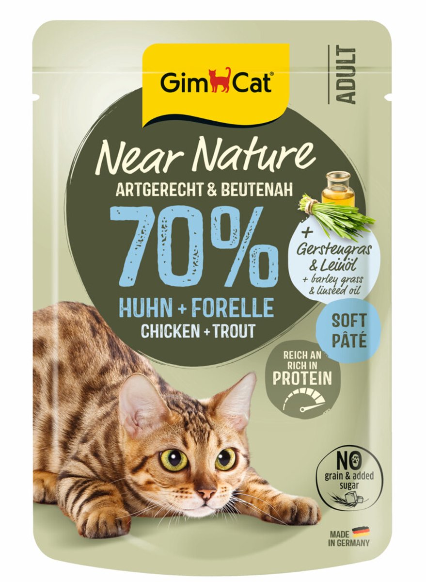 Cibo per gatti Gimcat Near Nature pollo trota - 16 x 85 gr - confezione risparmio
