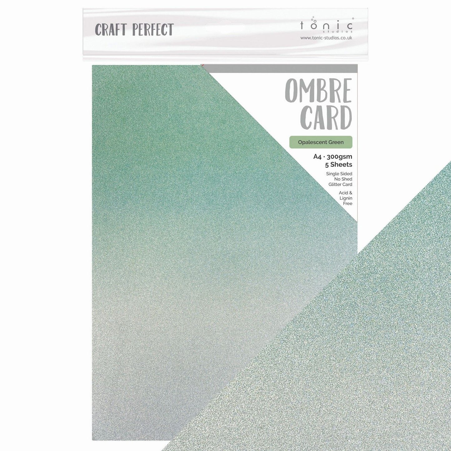 Artesanía perfecta de tonic studios artesanía perfecta • tarjeta ombre prado de primavera verde opalescente