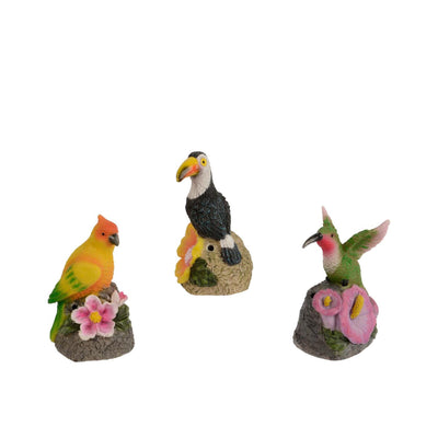 Decoris figure bird on rock sensor polyresin 7x6x11cm 3 assorted