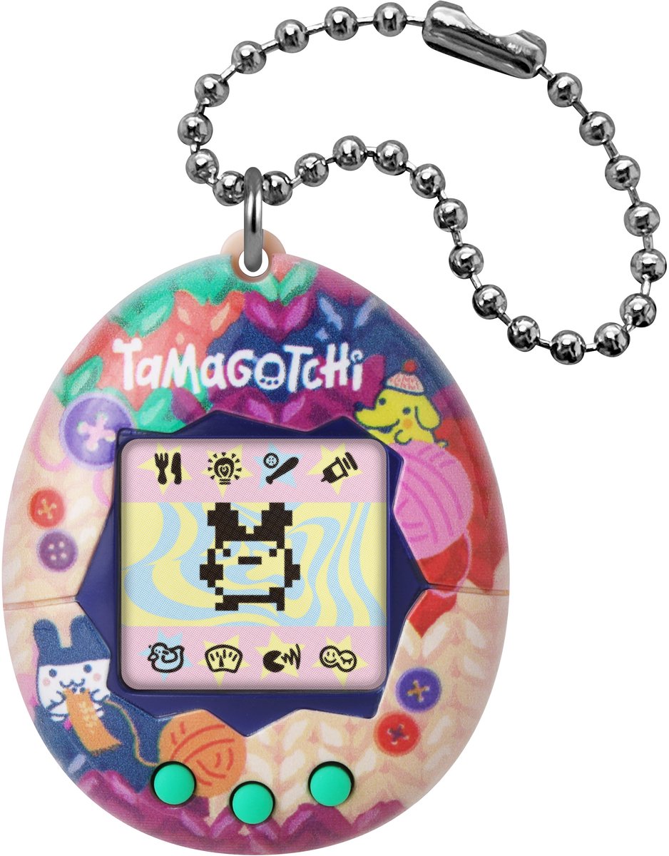 Bandai – Tamagotchi Original – Tama Sewing – Mascota Digital Interactiva con Pantalla LCD en Francés, 3 Botones