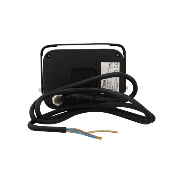 LED STRALER 10 vatios 900LM