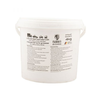 Pneumatico grasso universale