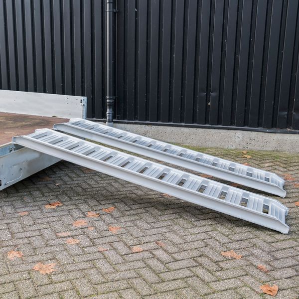 Rampboard Set 247 cm 1800 kg.