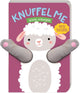 Knuffel me klein schaapje. (karton)