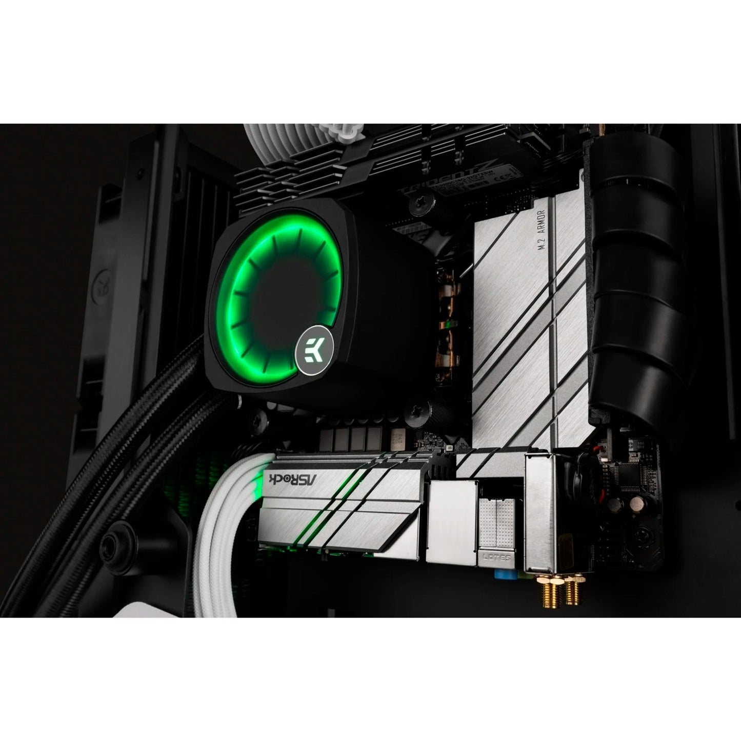 EKWB EKWB EK-Nucleus AIO CR240 Lux D-RGB