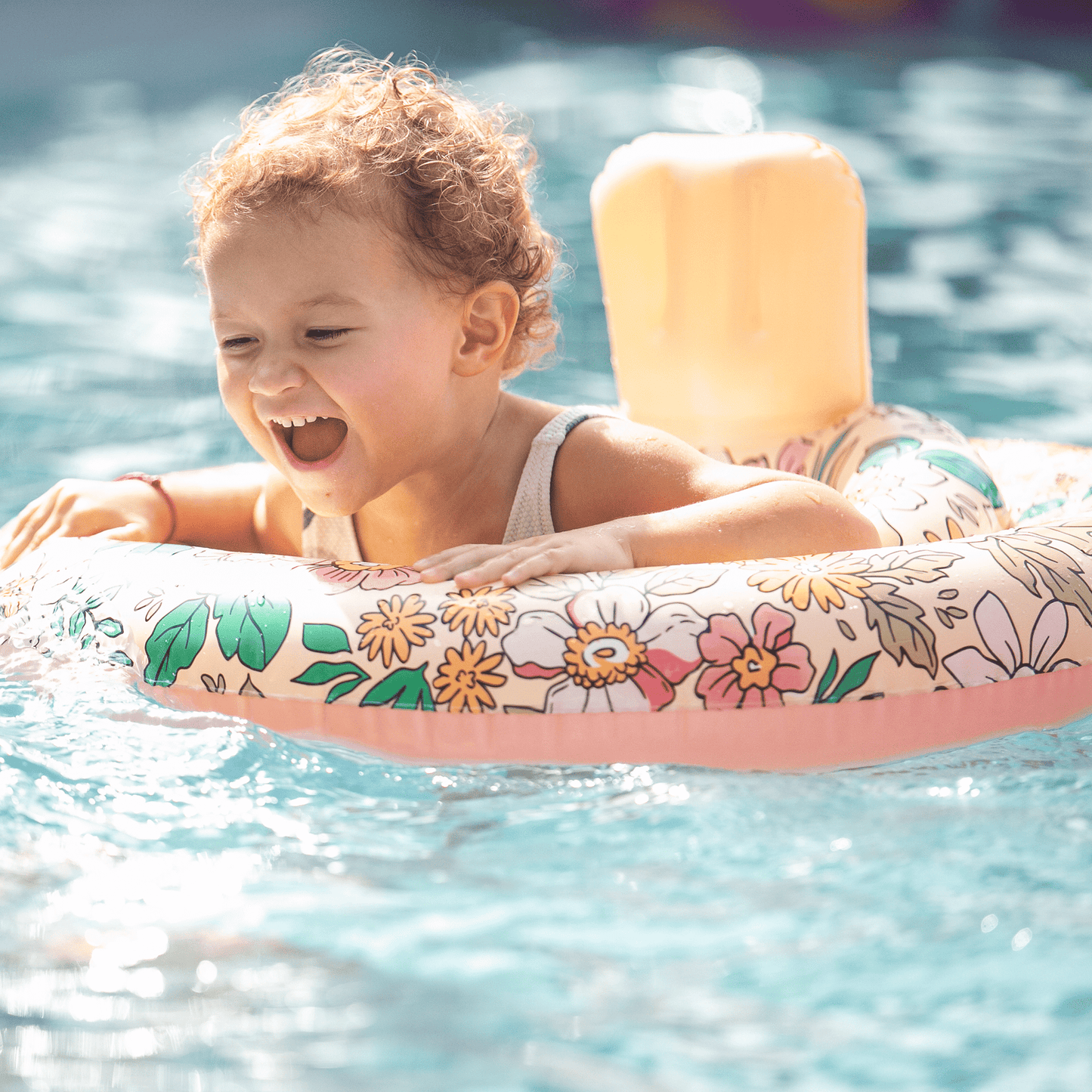 Blossom | meerkleurige baby float 0-1 jaar