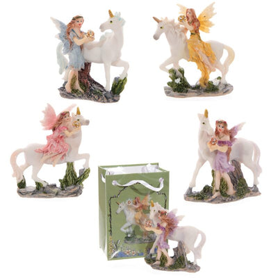 Un unicorno delle tasse floreali, in una borsa