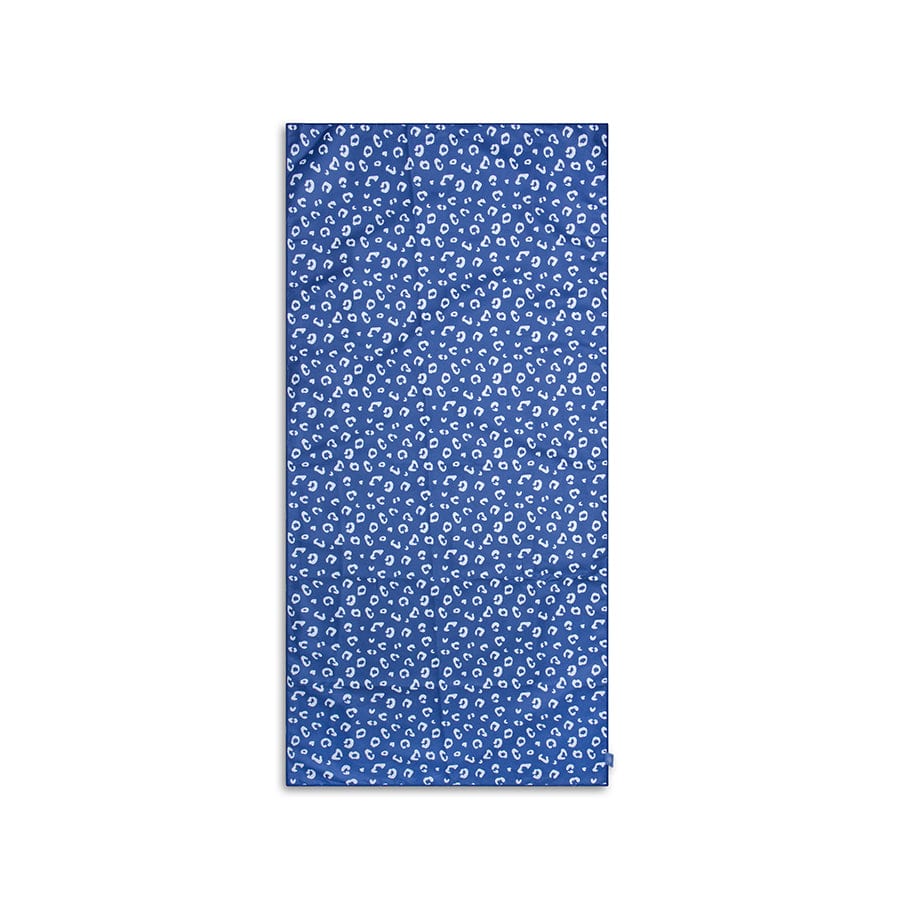 Leopard | blauwe microvezel handdoek 135 x 65 cm