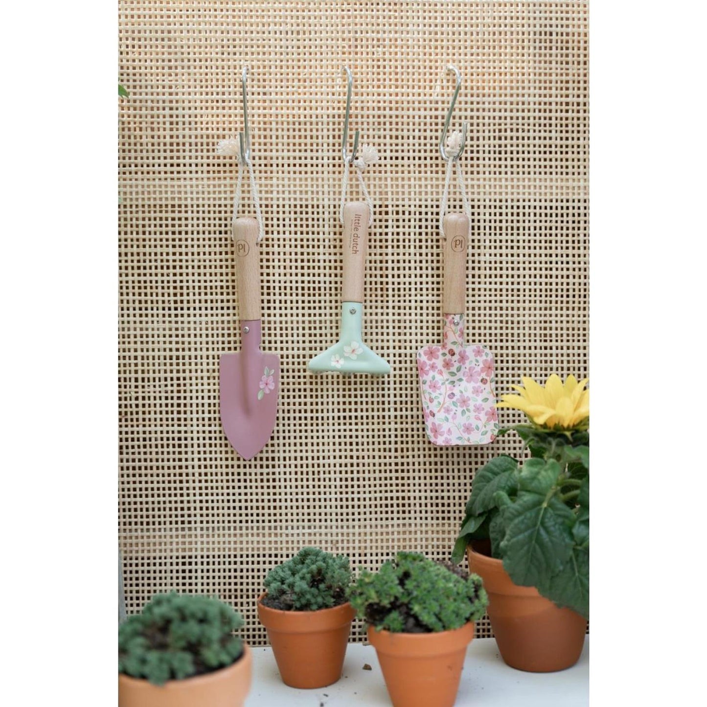 Piccolo set di attrezzi da giardino per il giardino delle fate olandesi FSC
