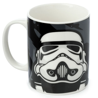 La taza de porcelana negra de Stormtrooper original