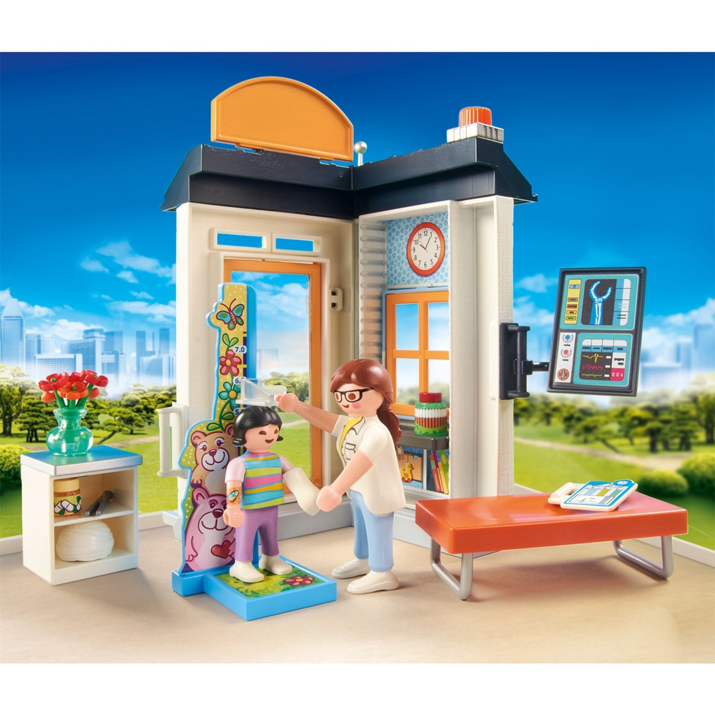 Playmobil City Life Starter Set Pediatra 70818