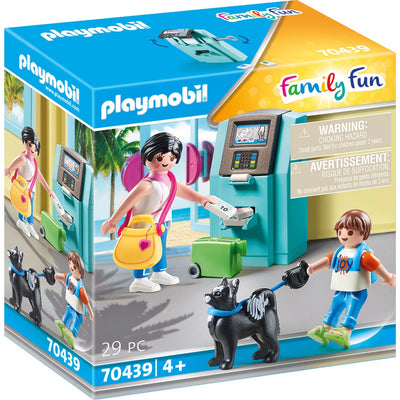 PLAYMOBIL Family Fun Vakantiegangers met geldautomaat