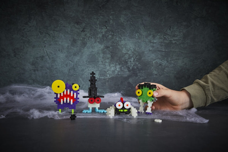 Plus plus plus-plus creepy critters – bolt (5176)