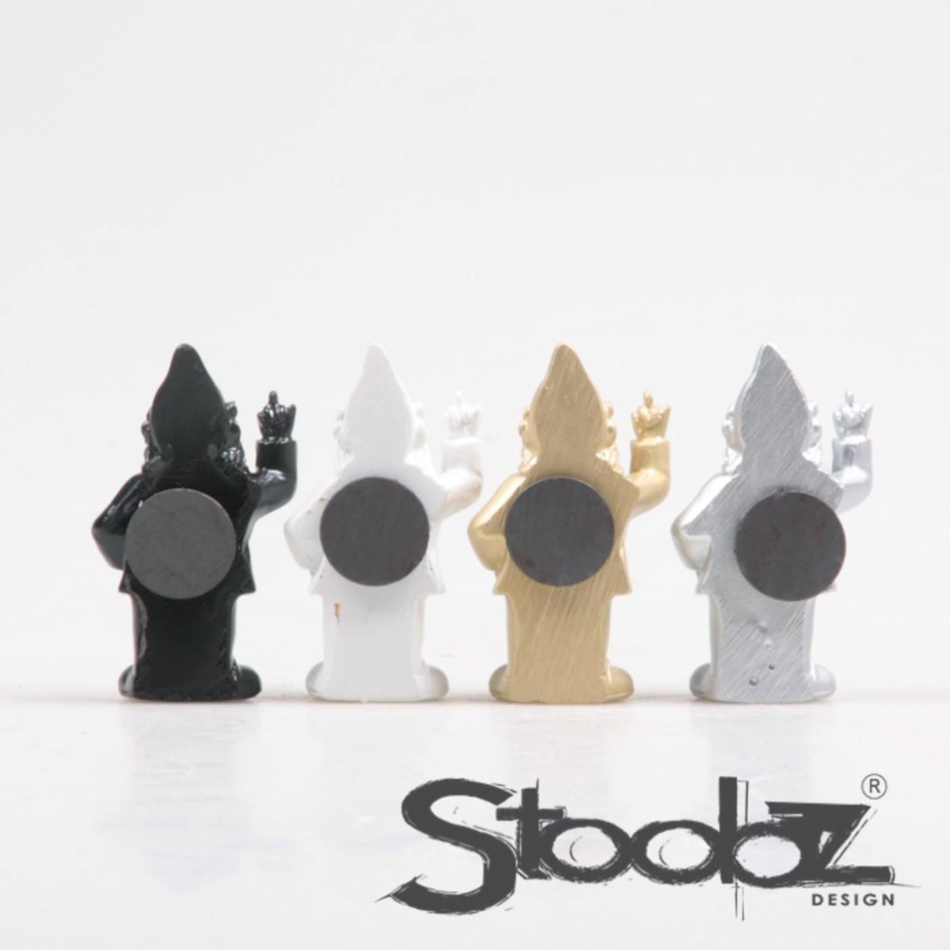 Stoobz gnome f*ck you magnete nero bianco oro argento 9 cm