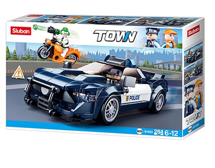 Auto veloce della polizia della città di Sluban (m38-b1063)