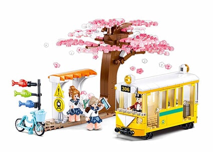 Il sogno della ragazza alla fermata del tram Sluban (m38-b1018)