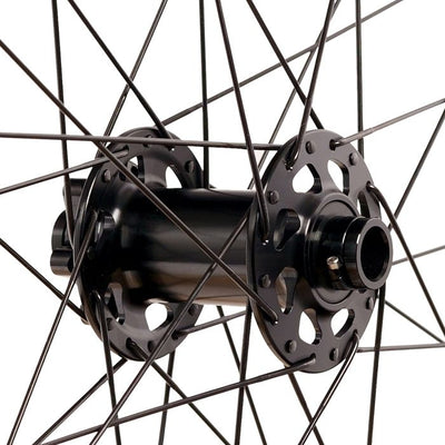 Stan's flow mk4 rear wheel - 29'' - 12x148 ta - shimano micro spline - 6-bolt - gray