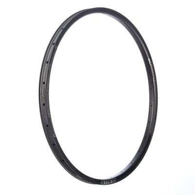 Stan's Llanta stan's arch cb7 - 29'' - 28 radios - negro plateado