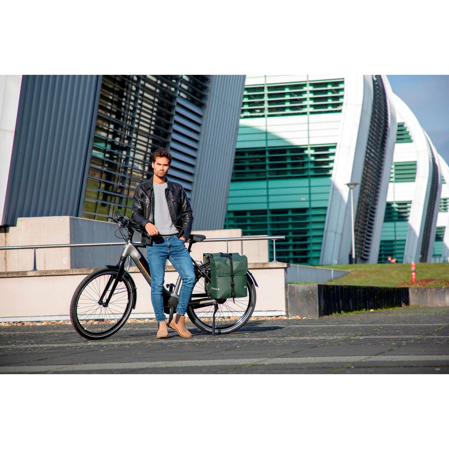 Bagiccle Bag Odense - Mochila doble dura y espaciosa para bicicletas eléctricas - Verde