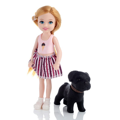 Muñeca vestida de sally con accesorios para perros