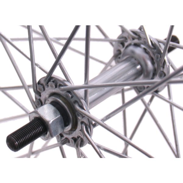 Voorwiel 28 x 1 1 2 - aluminium ryde velg - verchroomde naaf - zwart