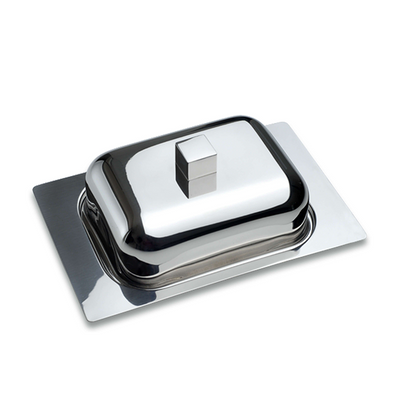 Berghoff recoge plato de mantequilla cocinero