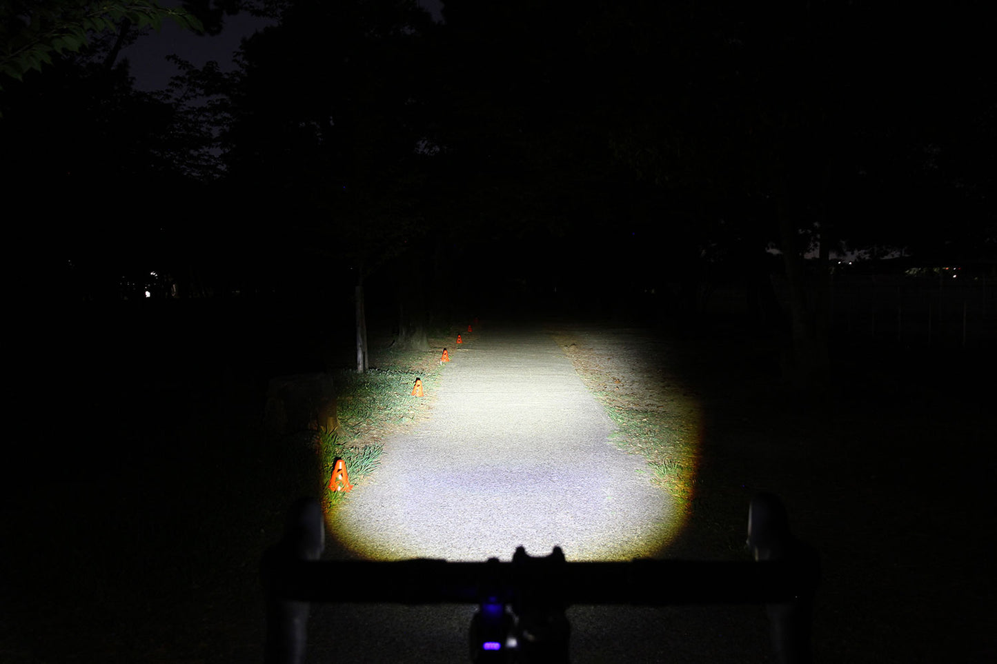 Luz delantera Cateye gvolt80.1