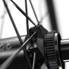 Dt swiss hu 1900 spline® 29 25mm cl front wheel