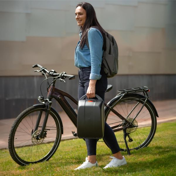 Polisport Top Case - Per biciclette con MIK o MIK -HD Sistema di montaggio -11L - nero
